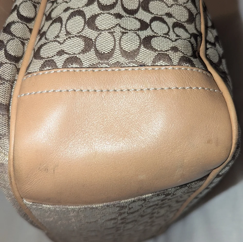 Coach Voyager Khaki Crossbody Messenger Bag Tan Khaki VGUC